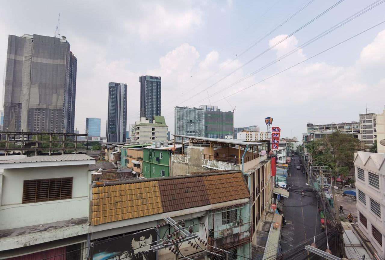 Td Bangkok Hotel Exterior photo